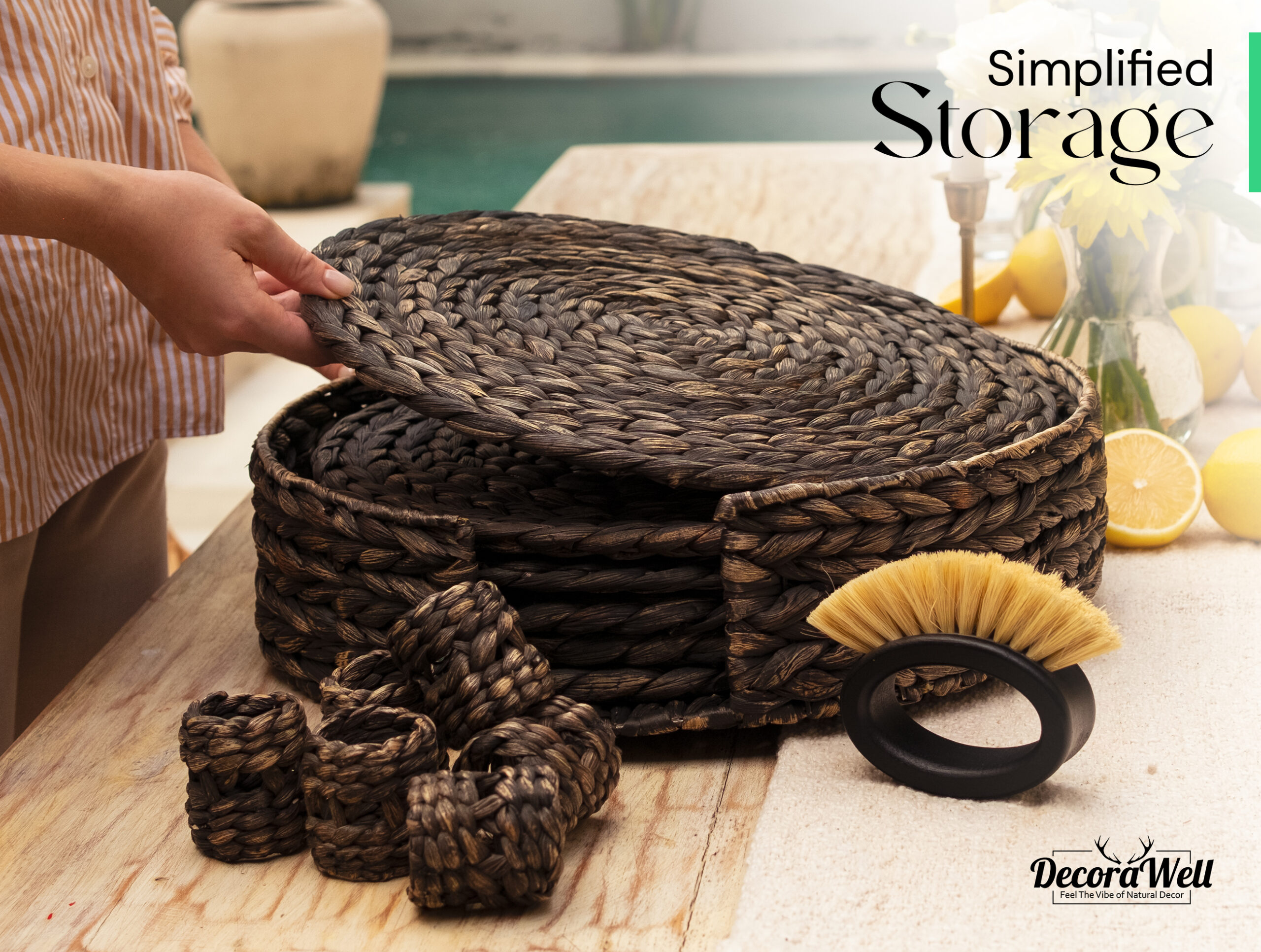 Round Woven Placemats Set of 6 | Handmade Wicker Placemats with Bamboo Brush | Rattan Chargers for Dinner Plates | Rustic Boho Placemats (Round Black, 13.5 in) - Görsel 7